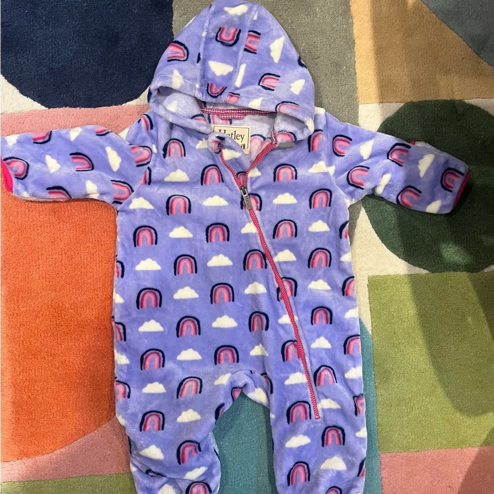 Hatley 18-24m (Like-New) Fleece Suit
